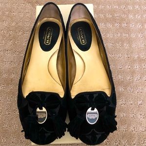 COACH Black Suede Ballet Flat size 6
